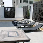 Condo En Zona De Hospitales Condo En Planta Baja