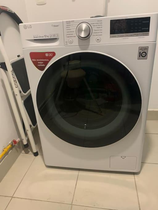 En Zona De Hospitales En Planta Baja * Mexico City