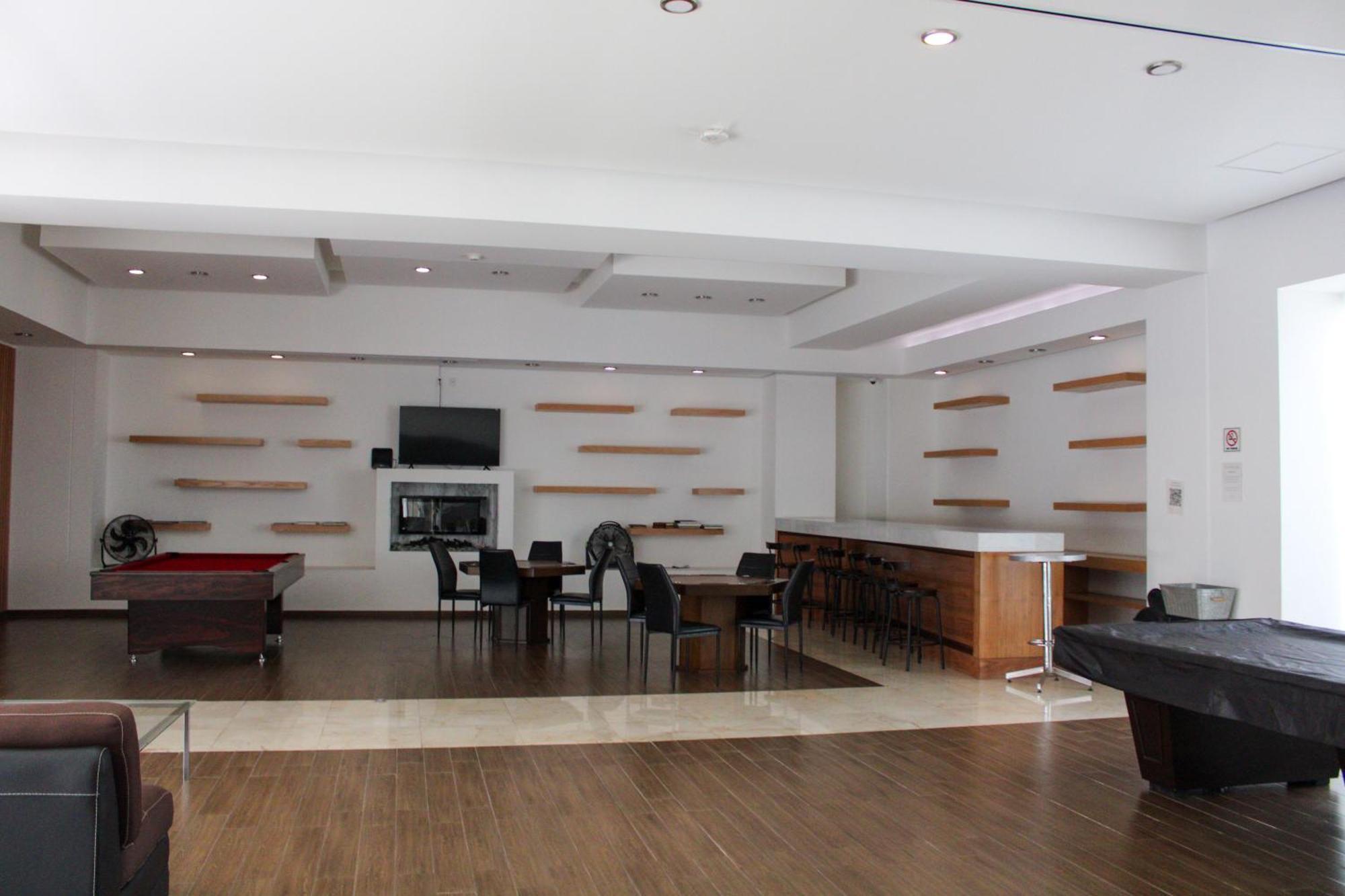 Apartment En Zona De Hospitales En Planta Baja