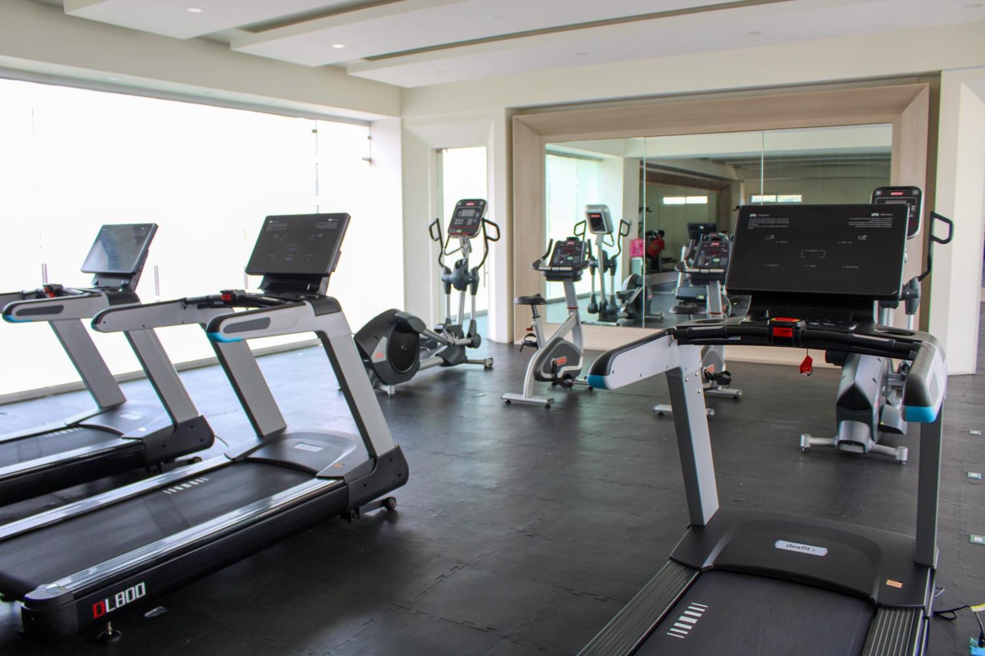 En Zona De Hospitales En Planta Baja Apartment *
