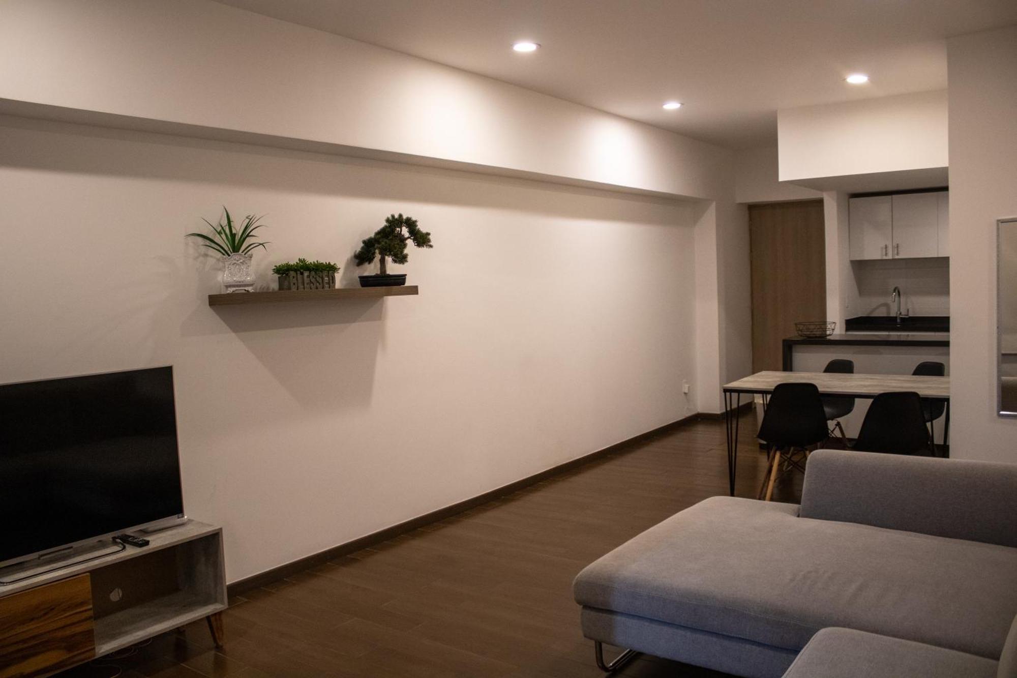 En Zona De Hospitales En Planta Baja Apartment *