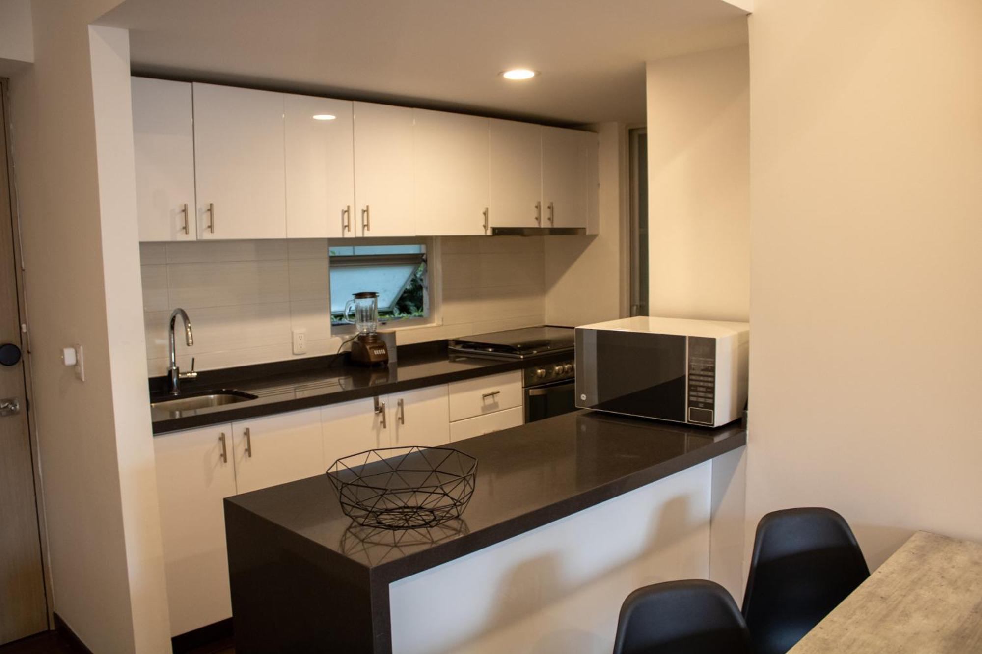 En Zona De Hospitales En Planta Baja Apartment *